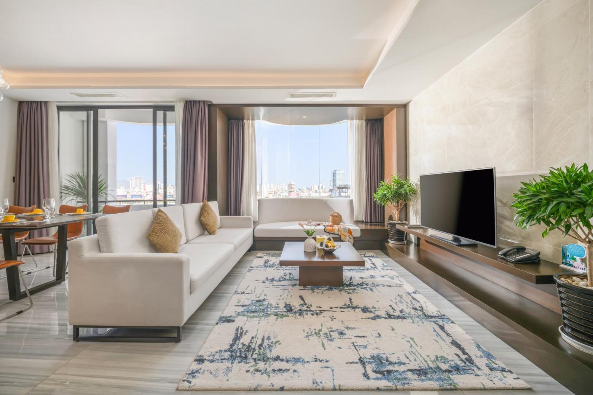 Satya Da Nang Hotel Han Market Bagian luar foto