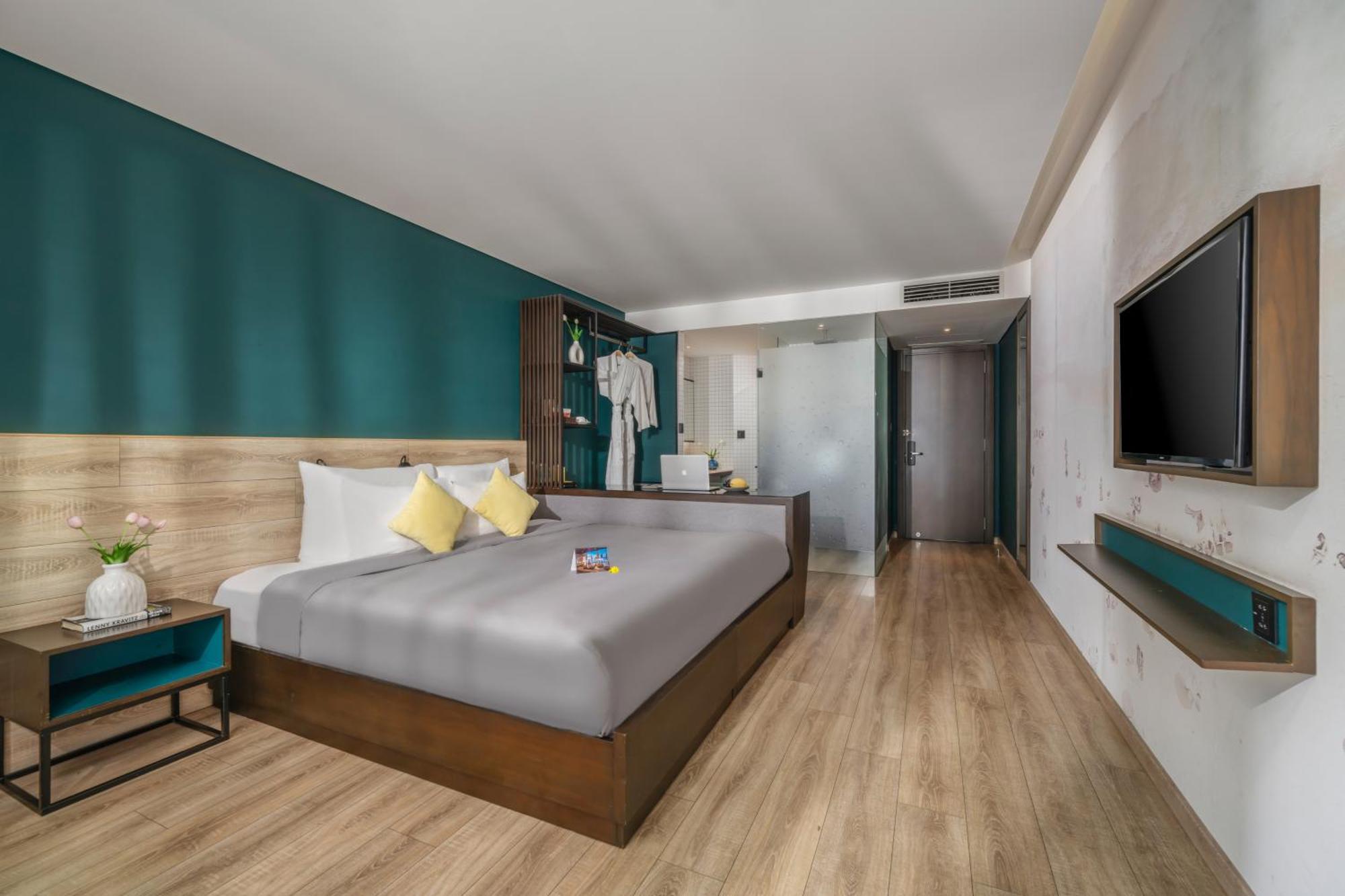 Satya Da Nang Hotel Han Market Bagian luar foto