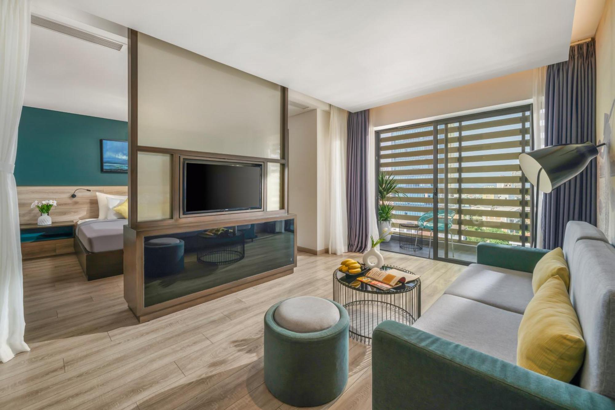 Satya Da Nang Hotel Han Market Bagian luar foto