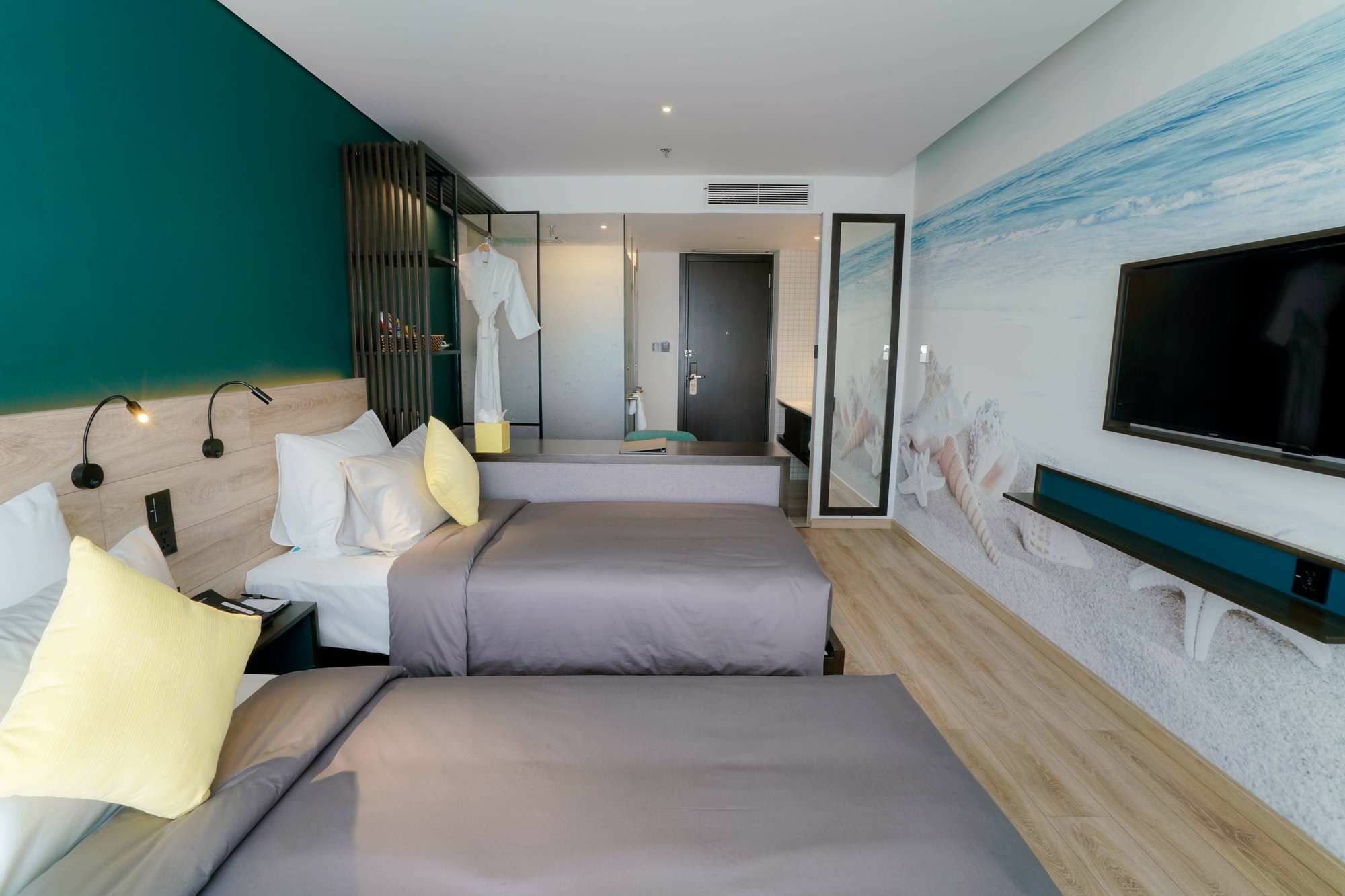 Satya Da Nang Hotel Han Market Bagian luar foto